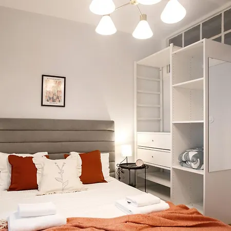 Apartment Charming 3-bedroom Retreat In The Heart Of Lisbon