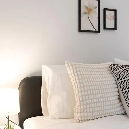 Charming 3-bedroom Retreat In The Heart Of